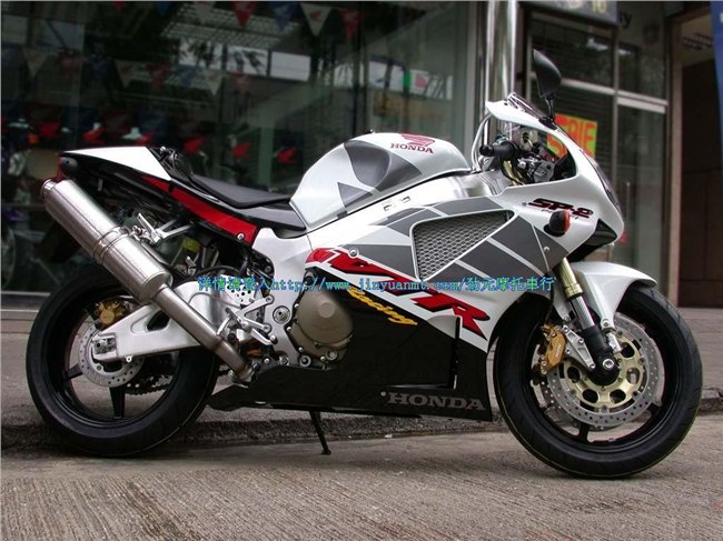 售进口摩托车本田 VTR1000 SP－2